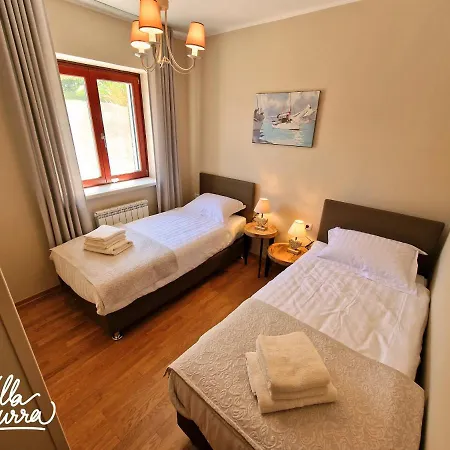 Azzurra Villa