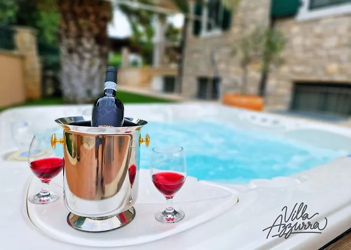 Azzurra Башания